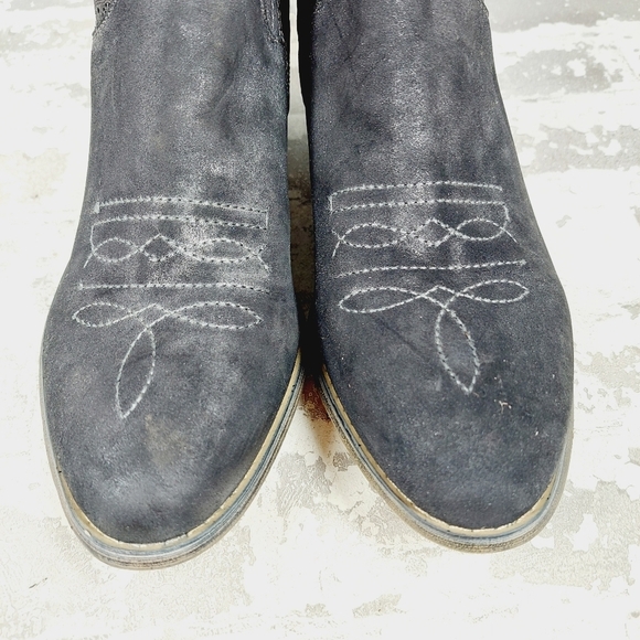Boutique by Corkys Black Suede Leather Embroidered Western Ankle Boots H235 - Picture 9 of 13